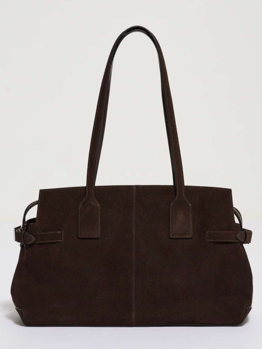 FLATTERED
LISA BOWLER BAG Suede